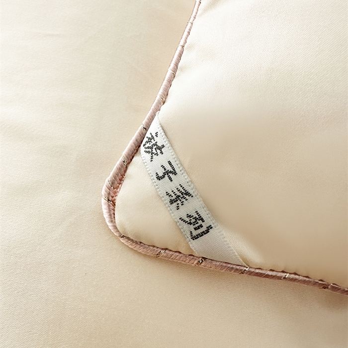 91家纺网 家纺一手货源 找家纺 林希 2026新款真丝缎天丝棉大豆被双人春秋被空调被加厚冬被婚庆送礼 牛奶米