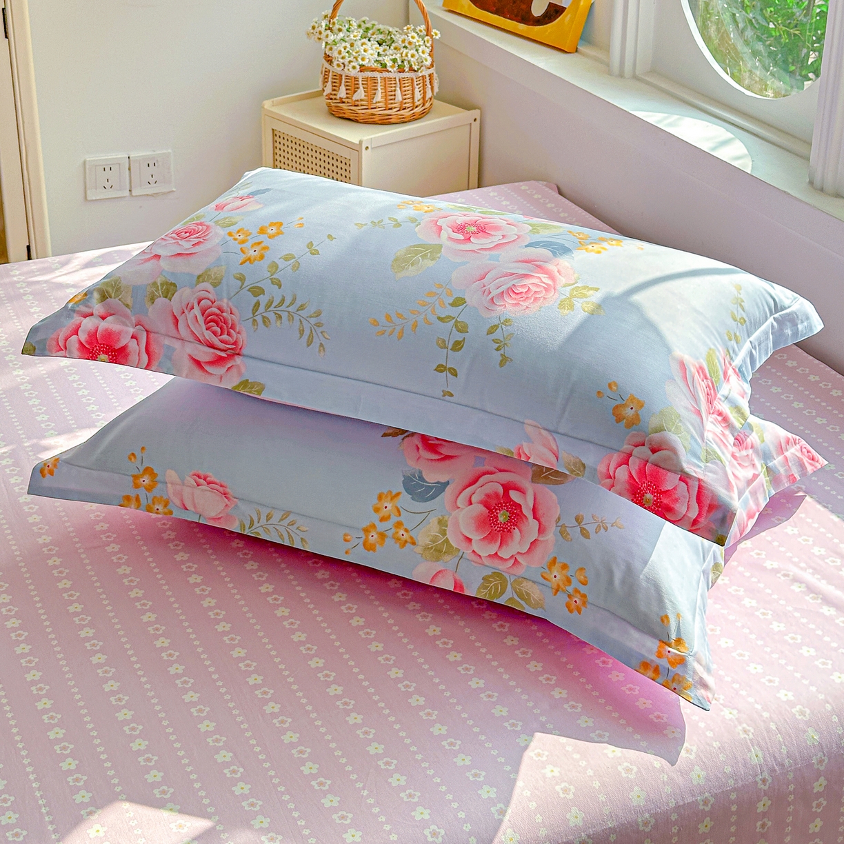 91家纺网 家纺一手货源 找家纺 佳汐蓝家纺 2026新款全棉纯棉加厚13376印花单品枕套 枕套单件 暮色蔷薇