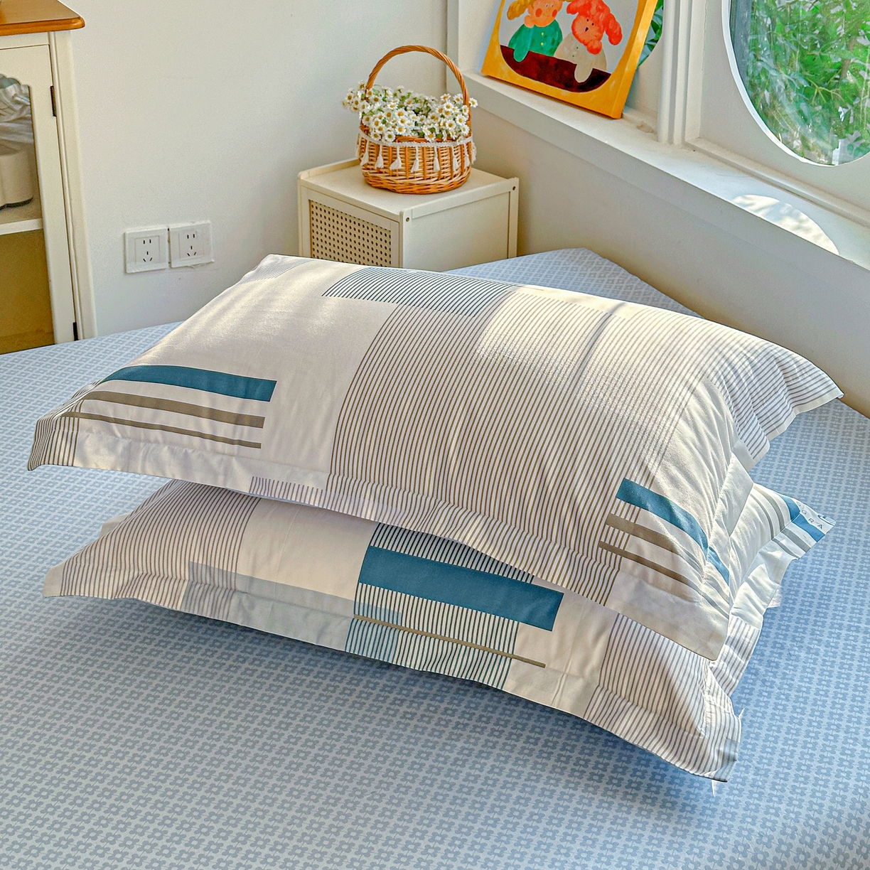 91家纺网 家纺一手货源 找家纺 佳汐蓝家纺 2026新款全棉纯棉加厚13376印花单品枕套 枕套单件 平行世界