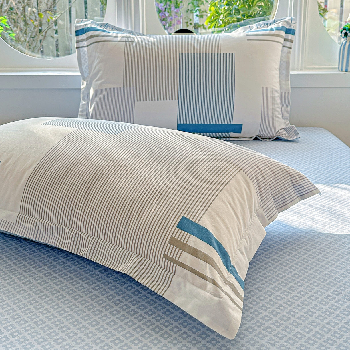 91家纺网 家纺一手货源 找家纺 佳汐蓝家纺 2026新款全棉纯棉加厚13376印花单品枕套 枕套单件 平行世界