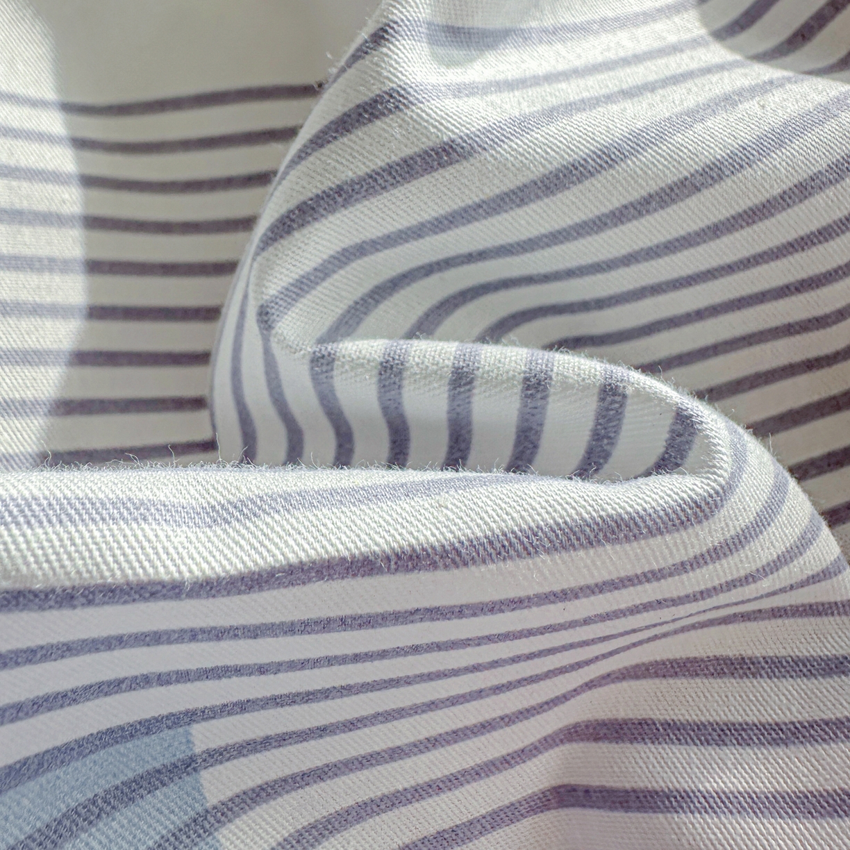 91家纺网 家纺一手货源 找家纺 佳汐蓝家纺 2026新款全棉纯棉加厚13376印花单品枕套 枕套单件 平行世界