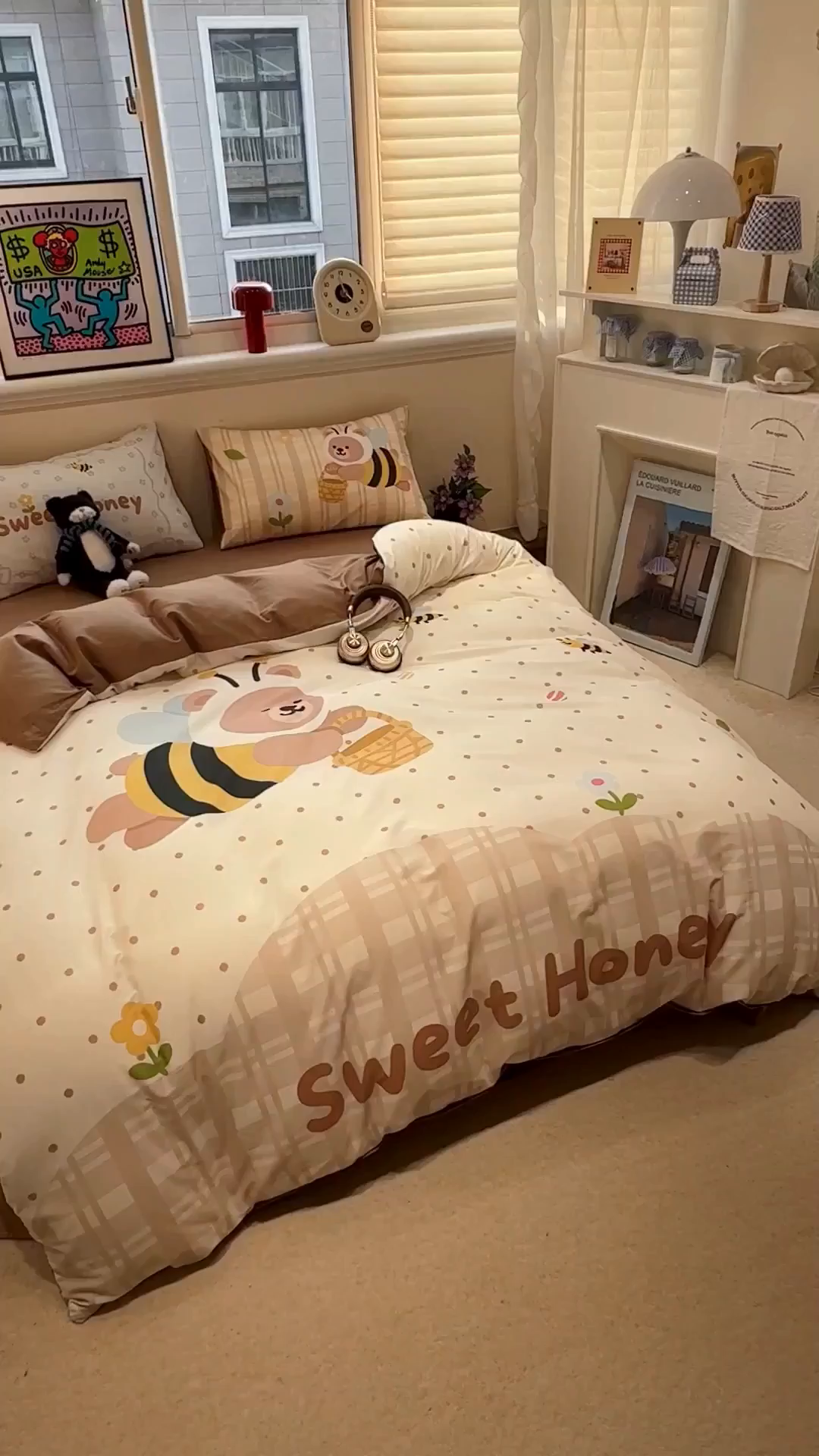 91家纺网 家纺一手货源 找家纺 麦田家纺 2026新款全棉13070数码印花四件套 蜜蜂小熊