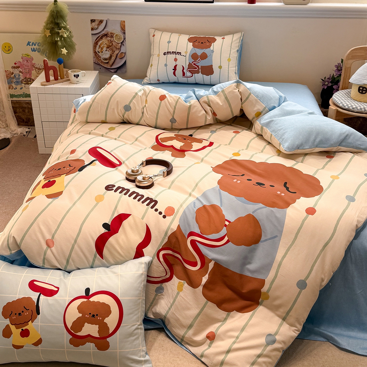 91家纺网 家纺一手货源 找家纺 麦田家纺 2026新款全棉13070数码印花四件套 苹果小狗