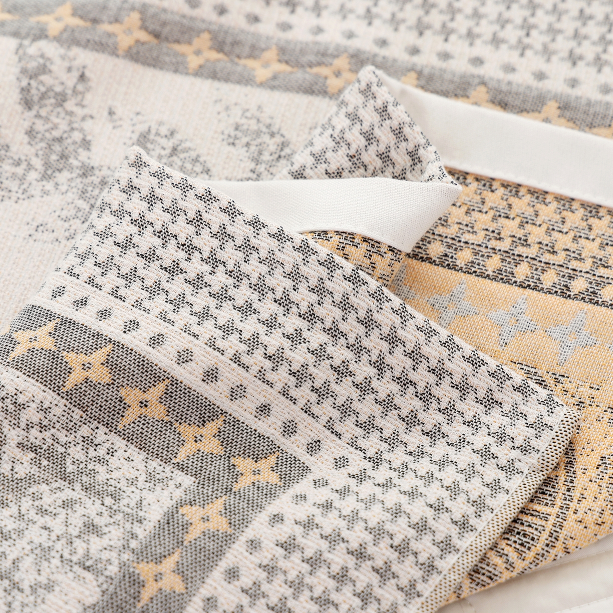 91家纺网 家纺一手货源 找家纺 朴尔家纺-毛巾被 2026新品多彩棉素雅色织提花纯棉纱布枕巾 贝蒂