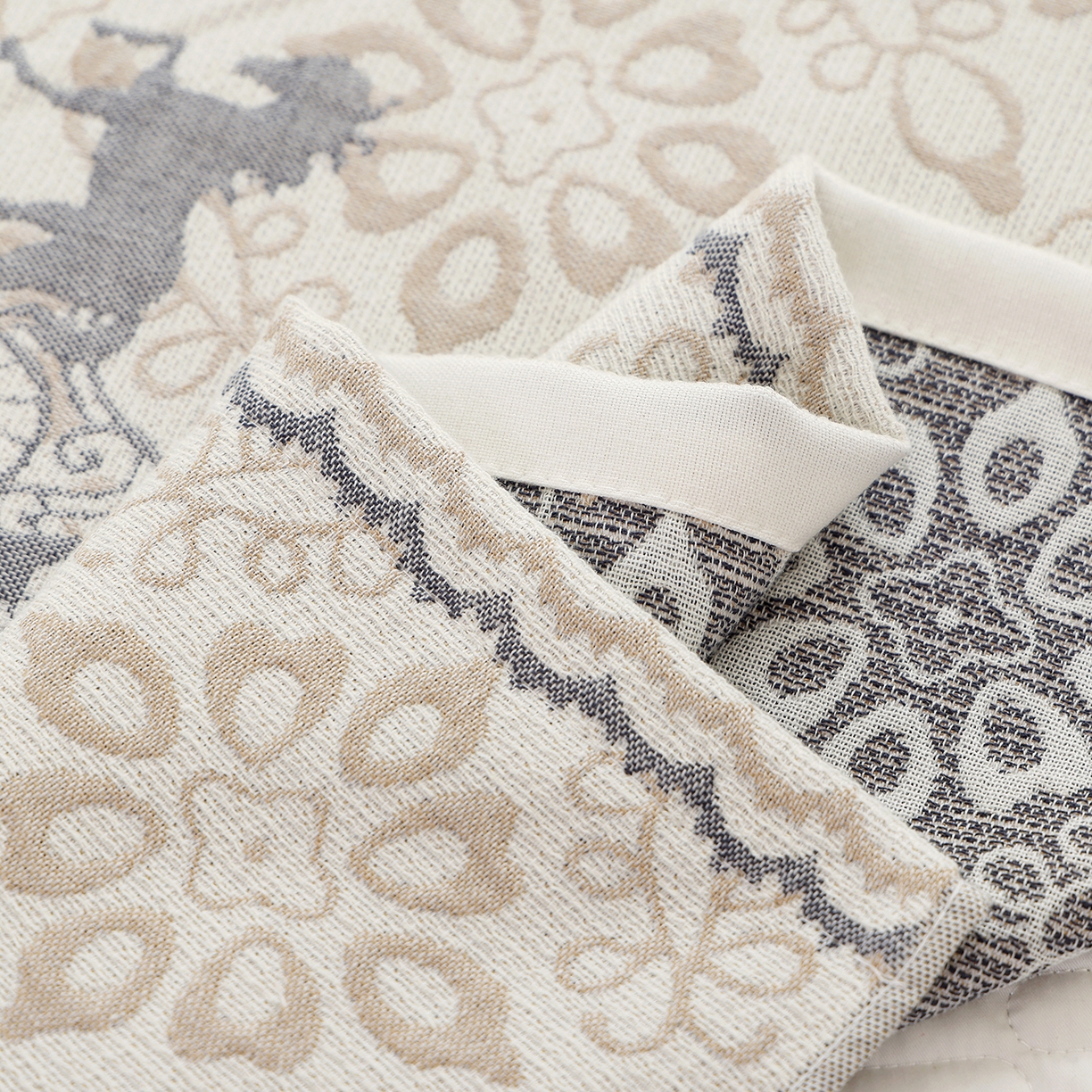 91家纺网 家纺一手货源 找家纺 朴尔家纺-毛巾被 2026新品多彩棉素雅色织提花纯棉纱布枕巾 浮生花