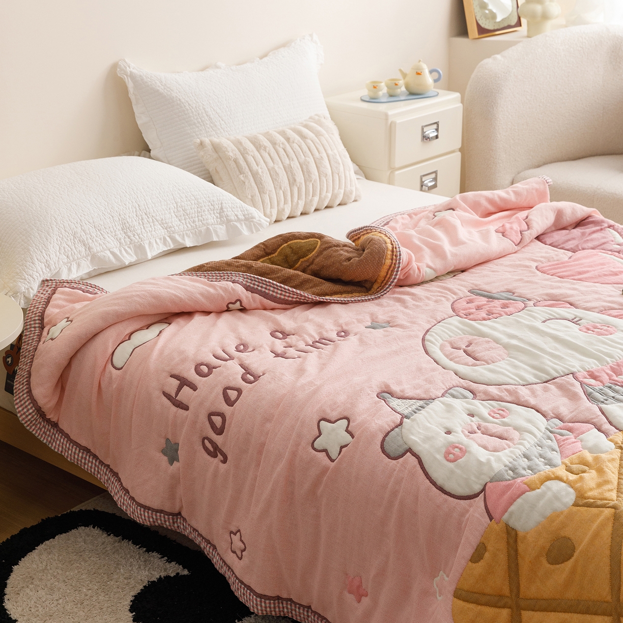91家纺网 家纺一手货源 找家纺 朴尔家纺-毛巾被 2026新品纯棉云朵棉卡通独版十层加厚纱布泡芙被毛巾被 菠萝船-粉