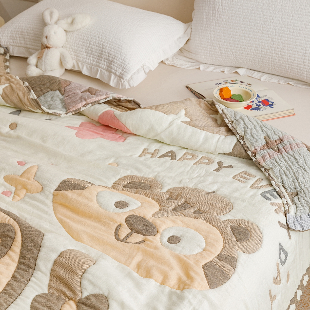 91家纺网 家纺一手货源 找家纺 朴尔家纺-毛巾被 2026新品纯棉云朵棉卡通独版十层加厚纱布泡芙被毛巾被 大脸猫