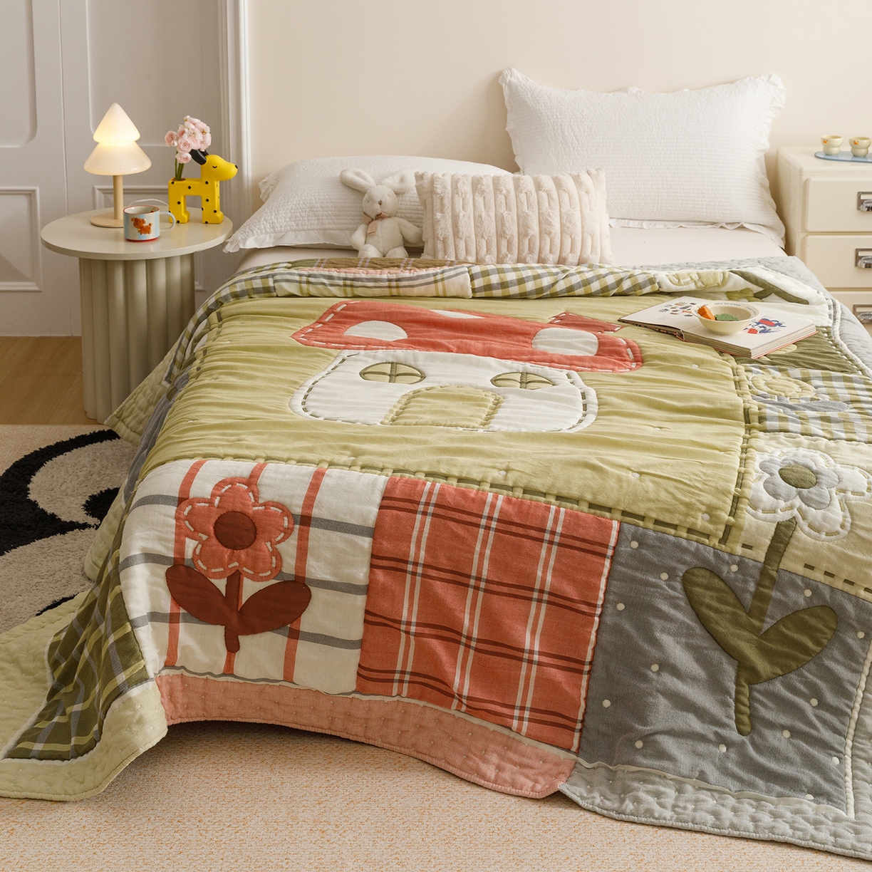 91家纺网 家纺一手货源 找家纺 朴尔家纺-毛巾被 2026新品纯棉云朵棉卡通独版十层加厚纱布泡芙被毛巾被 花间蘑菇