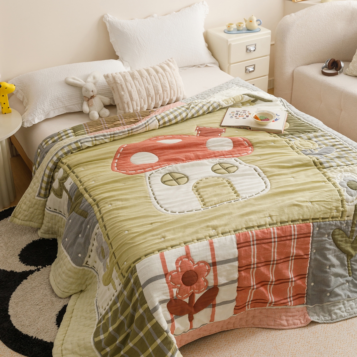 91家纺网 家纺一手货源 找家纺 朴尔家纺-毛巾被 2026新品纯棉云朵棉卡通独版十层加厚纱布泡芙被毛巾被 花间蘑菇