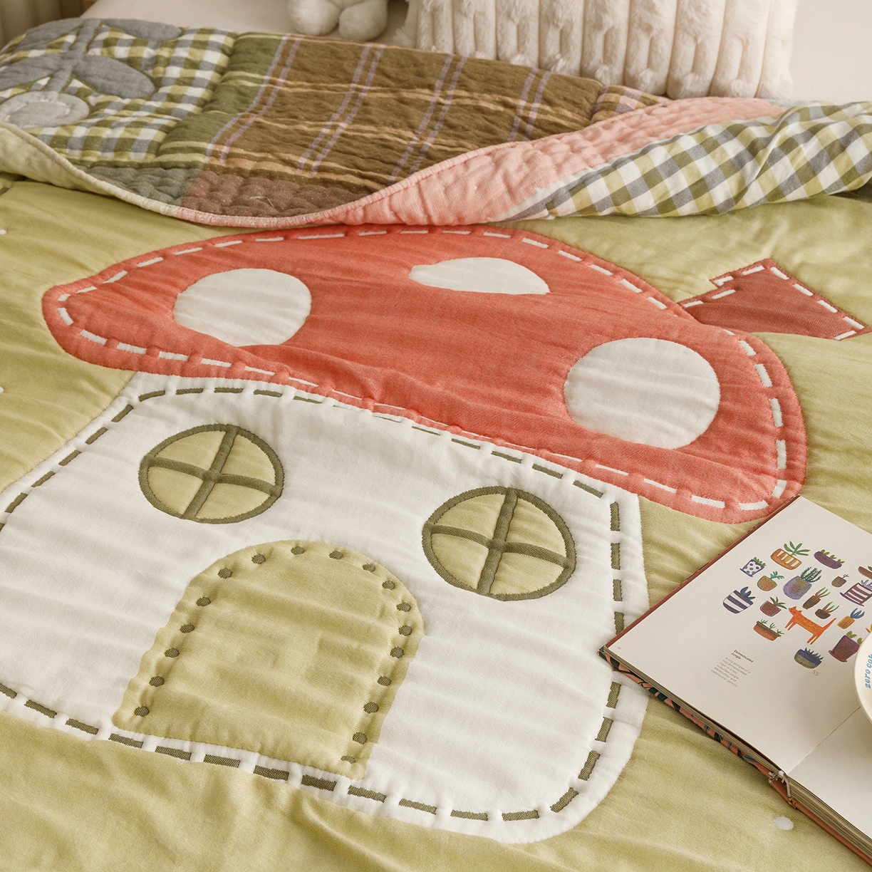 91家纺网 家纺一手货源 找家纺 朴尔家纺-毛巾被 2026新品纯棉云朵棉卡通独版十层加厚纱布泡芙被毛巾被 花间蘑菇