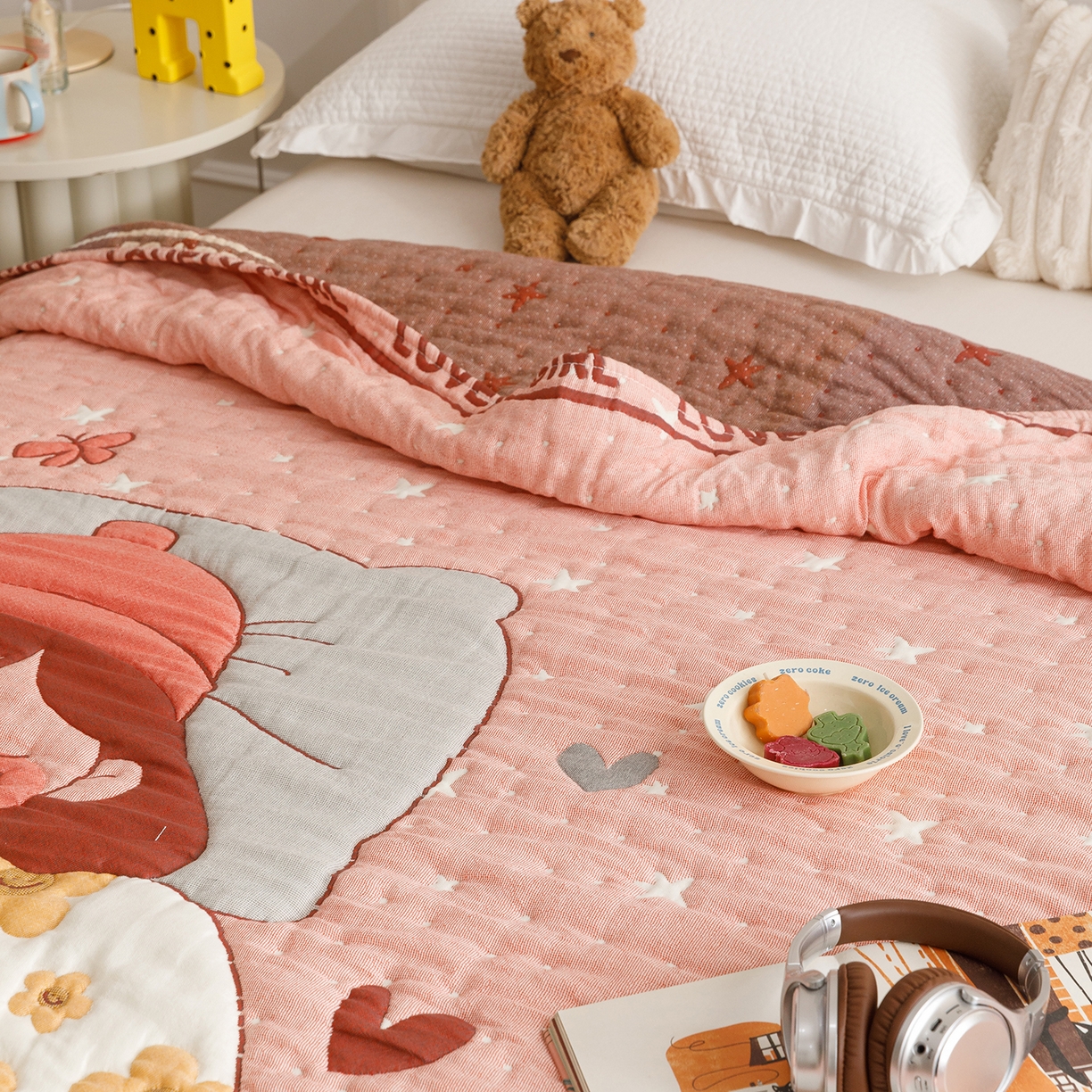 91家纺网 家纺一手货源 找家纺 朴尔家纺-毛巾被 2026新品纯棉云朵棉卡通独版十层加厚纱布泡芙被毛巾被 花月眠