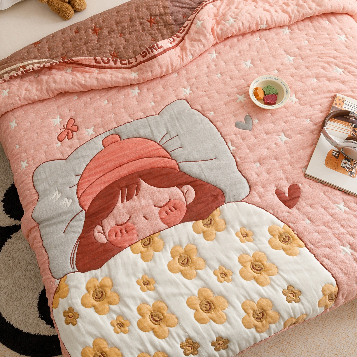 91家纺网 家纺一手货源 找家纺 朴尔家纺-毛巾被 2026新品纯棉云朵棉卡通独版十层加厚纱布泡芙被毛巾被 花月眠