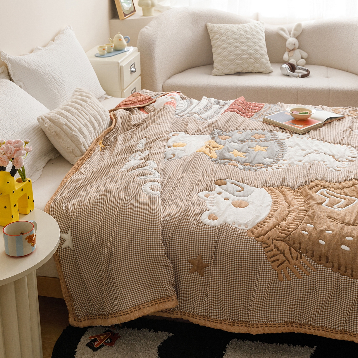 91家纺网 家纺一手货源 找家纺 朴尔家纺-毛巾被 2026新品纯棉云朵棉卡通独版十层加厚纱布泡芙被毛巾被 毛线熊宝