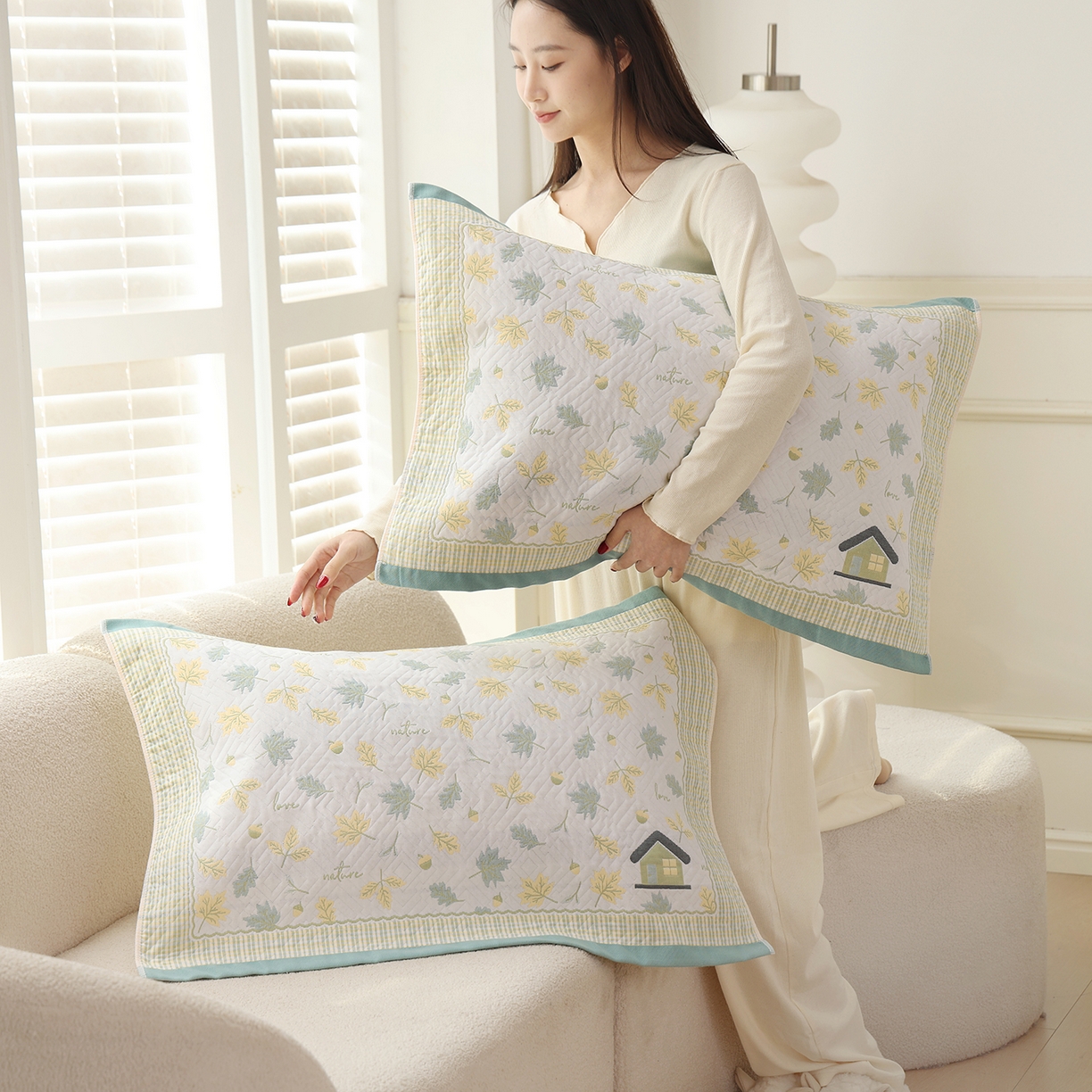 91家纺网 家纺一手货源 找家纺 朴尔家纺-毛巾被 2026新品小清新纯棉色织高密多层纱布枕巾 枫之叶-绿