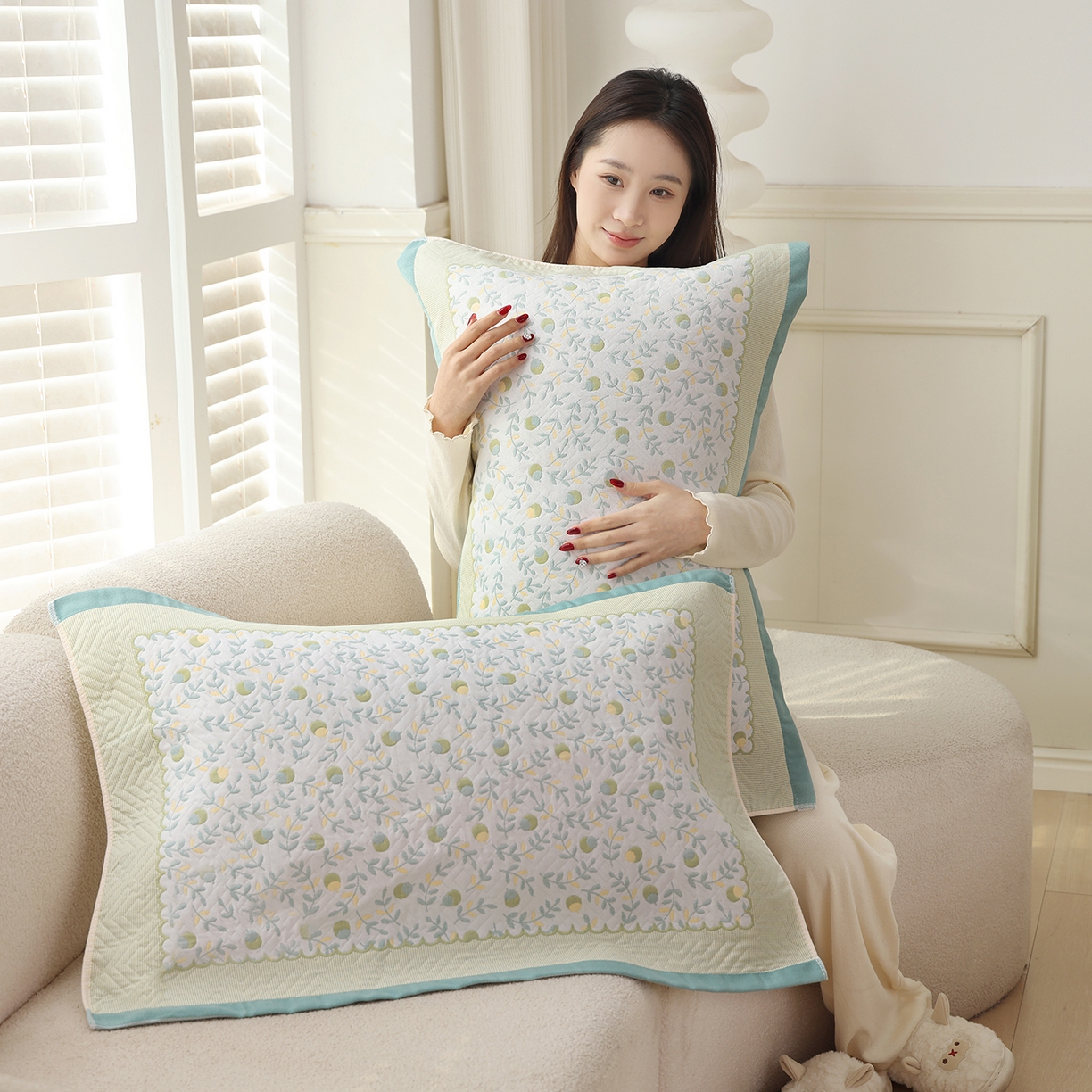 91家纺网 家纺一手货源 找家纺 朴尔家纺-毛巾被 2026新品小清新纯棉色织高密多层纱布枕巾 恋恋榛果-绿