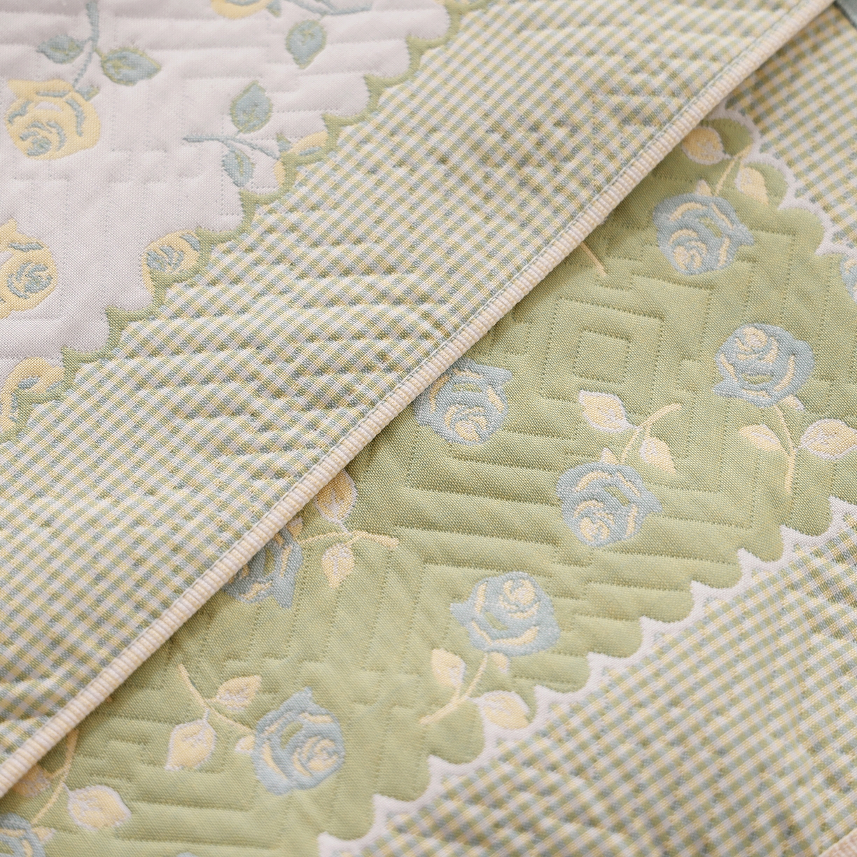 91家纺网 家纺一手货源 找家纺 朴尔家纺-毛巾被 2026新品小清新纯棉色织高密多层纱布枕巾 漫漫蔷薇-绿