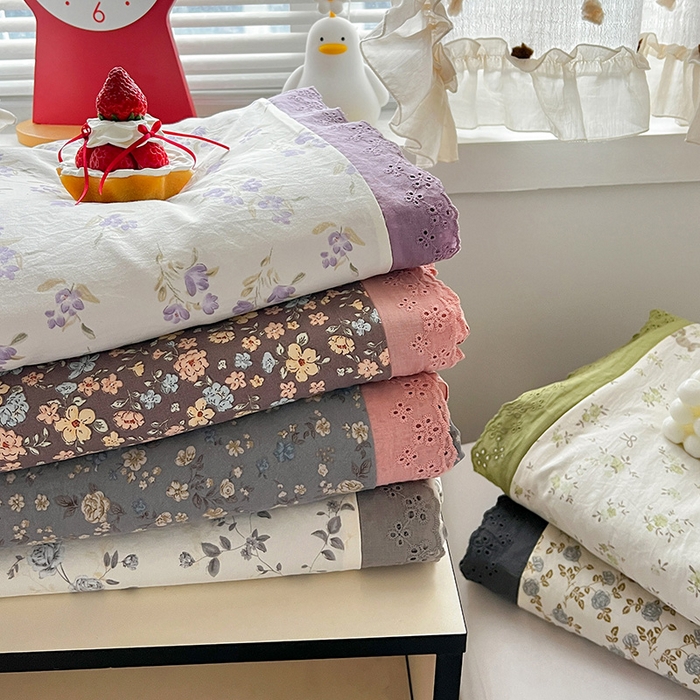 91家纺网 家纺一手货源 找家纺 逸林家纺《原希尔顿逸林》 2026新款春款古法水洗棉法式全棉花边四件套森系花边款四件套 组合图仅供展示-不可下单