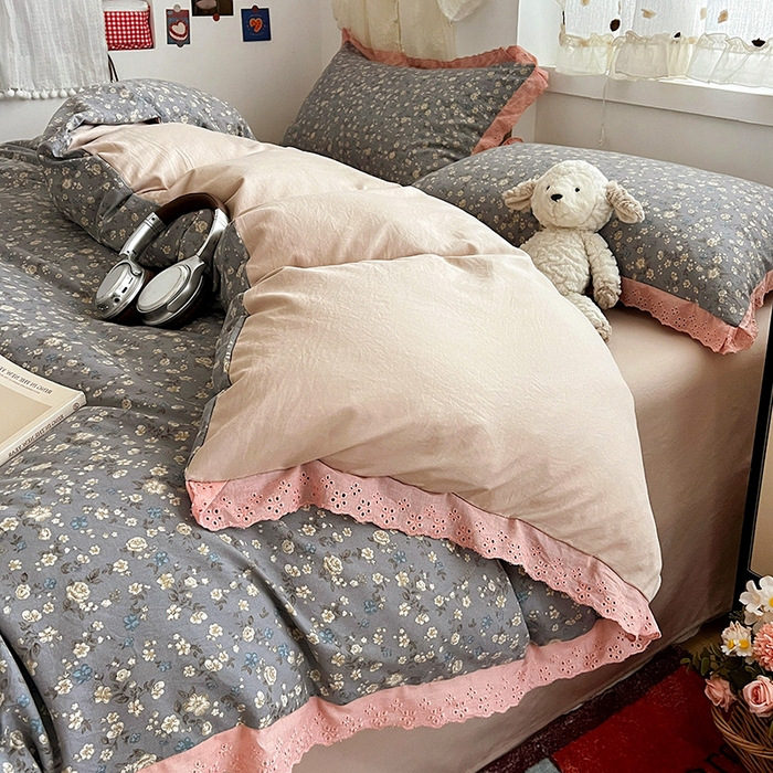 91家纺网 家纺一手货源 找家纺 逸林家纺《原希尔顿逸林》 2026新款春款古法水洗棉法式全棉花边四件套森系花边款四件套 桐秋兰