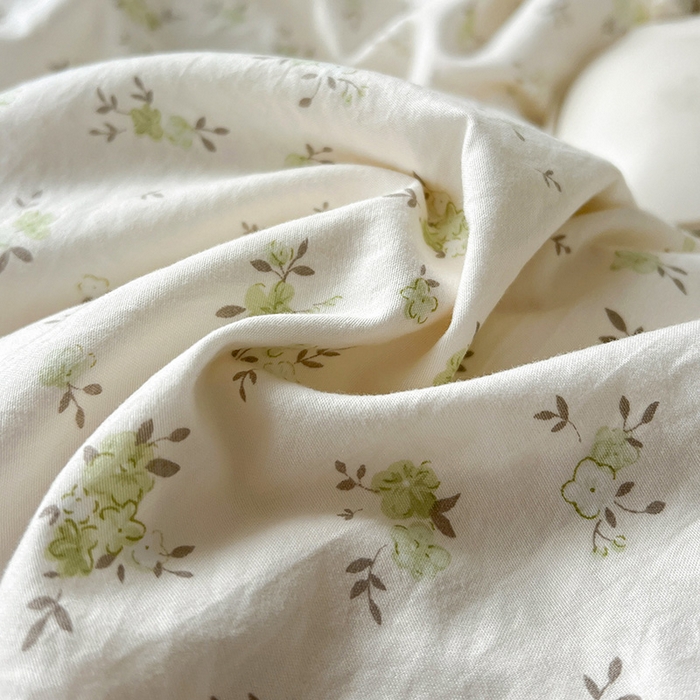 91家纺网 家纺一手货源 找家纺 逸林家纺《原希尔顿逸林》 2026新款春款古法水洗棉法式全棉花边四件套森系花边款四件套 叶初开