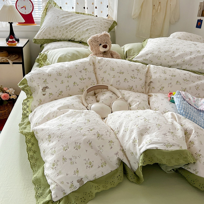 91家纺网 家纺一手货源 找家纺 逸林家纺《原希尔顿逸林》 2026新款春款古法水洗棉法式全棉花边四件套森系花边款四件套 叶初开