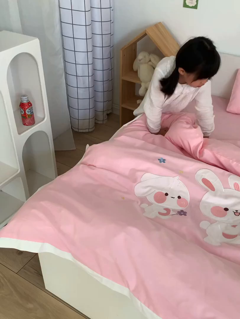 91家纺网 家纺一手货源 找家纺 （总）荷马之梦 2026新款A类60s长绒棉绣花幼儿园套件-萌享系列