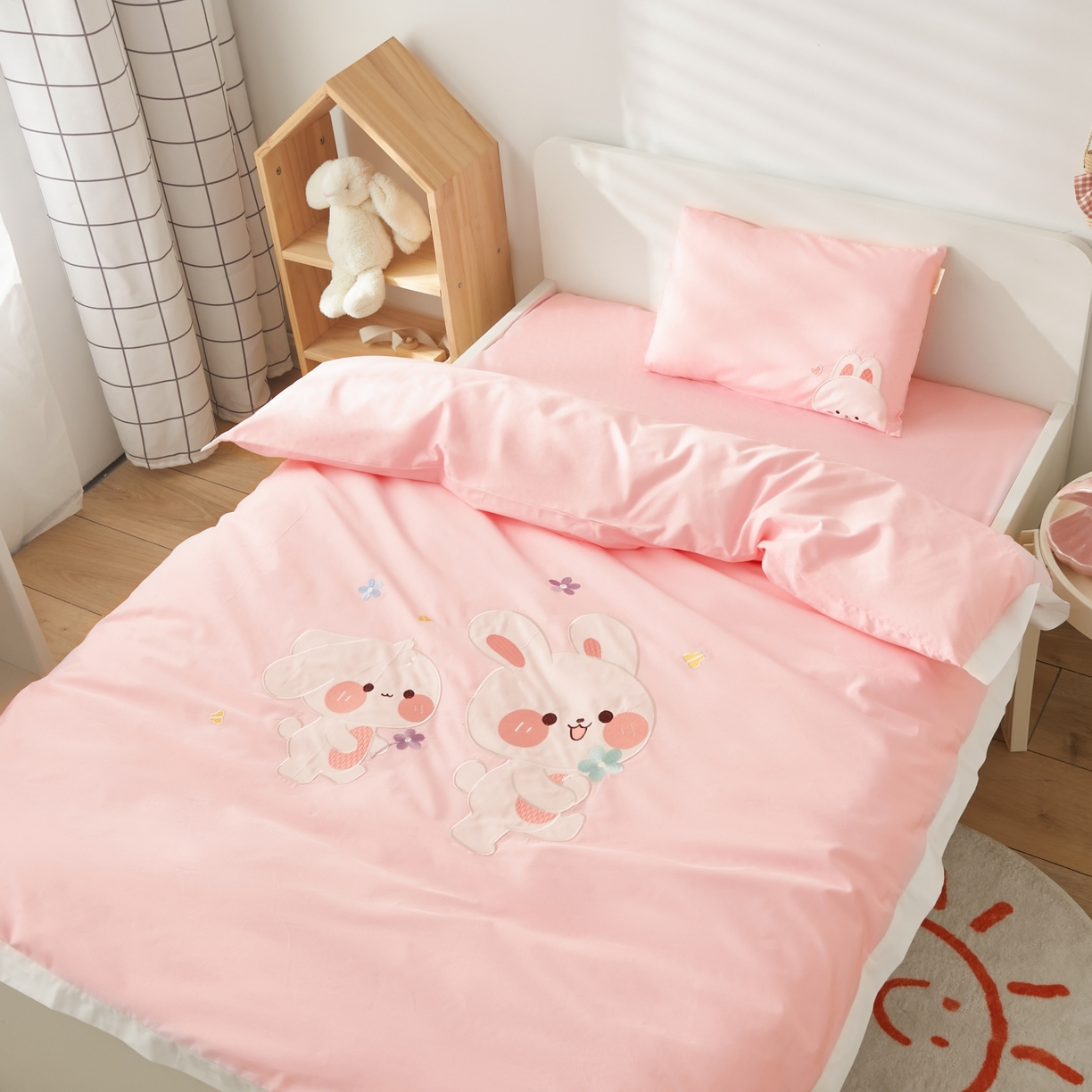 91家纺网 家纺一手货源 找家纺 （总）荷马之梦 2026新款A类60s长绒棉绣花幼儿园套件-萌享系列