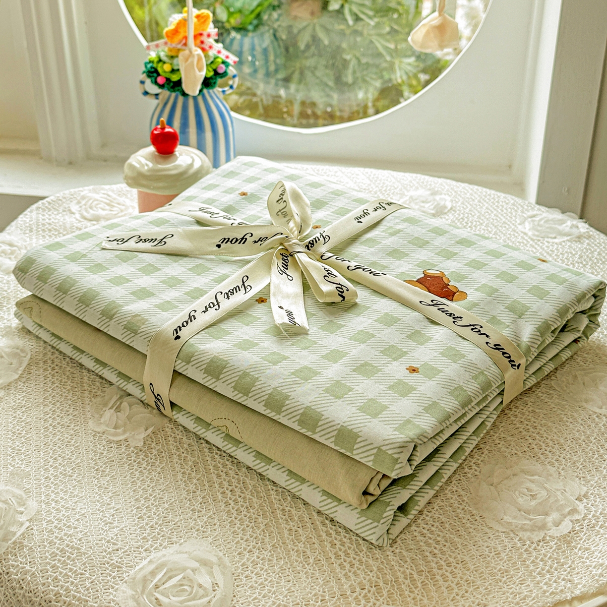 91家纺网 家纺一手货源 找家纺 佳汐蓝家纺 2026新款全棉纯棉加厚13376印花四件套 绿格小熊