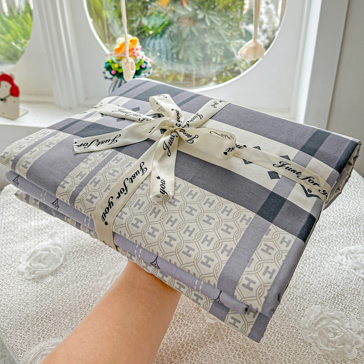 91家纺网 家纺一手货源 找家纺 佳汐蓝家纺 2026新款全棉纯棉加厚13376印花四件套 协奏曲