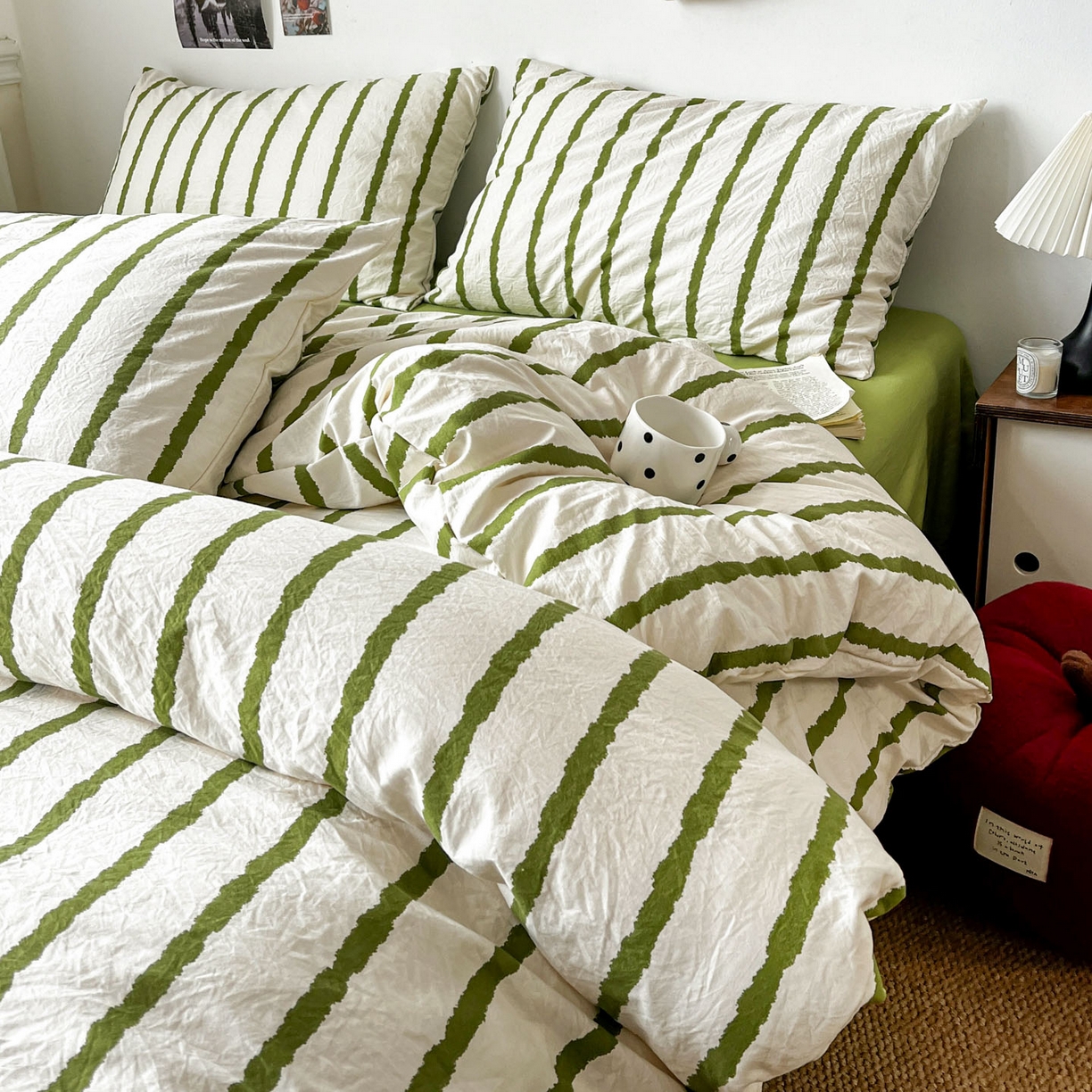 91家纺网 家纺一手货源 找家纺 逸林家纺《原希尔顿逸林》 2026新款简约印花古法水洗棉三件套拼色床单款学生三件套条纹被套单品三件套 墨染-绿