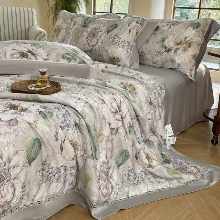 91家纺网 家纺一手货源 找家纺 娇逸家居 2026新款60s天丝数码印花夏被夏凉被空调被四件套 浮漫-灰