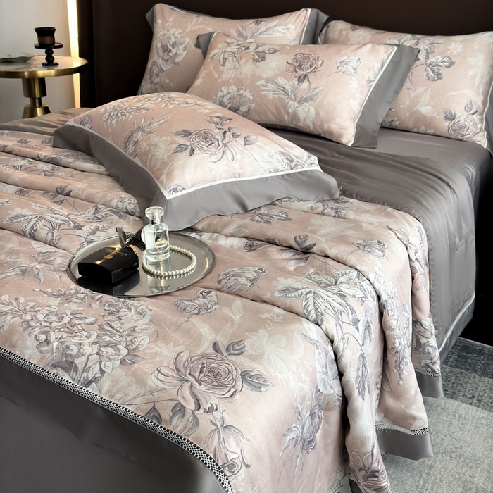 91家纺网 家纺一手货源 找家纺 娇逸家居 2026新款60s天丝数码印花夏被夏凉被空调被四件套 观澜-粉