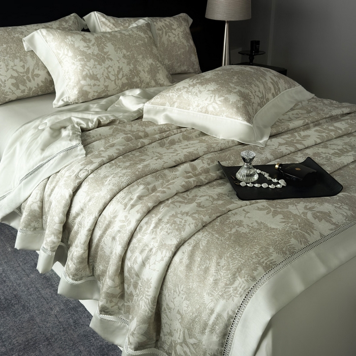 91家纺网 家纺一手货源 找家纺 娇逸家居 2026新款60s天丝数码印花夏被夏凉被空调被四件套 林兮