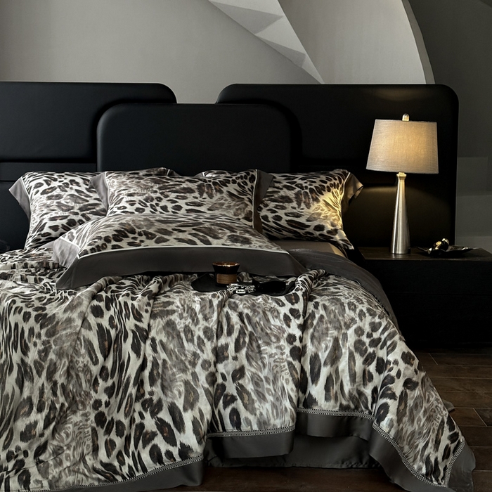 91家纺网 家纺一手货源 找家纺 娇逸家居 2026新款60s天丝数码印花夏被夏凉被空调被四件套 伶野