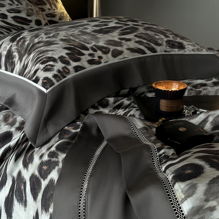 91家纺网 家纺一手货源 找家纺 娇逸家居 2026新款60s天丝数码印花夏被夏凉被空调被四件套 伶野