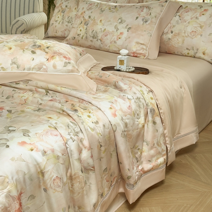 91家纺网 家纺一手货源 找家纺 娇逸家居 2026新款60s天丝数码印花夏被夏凉被空调被四件套 洛神