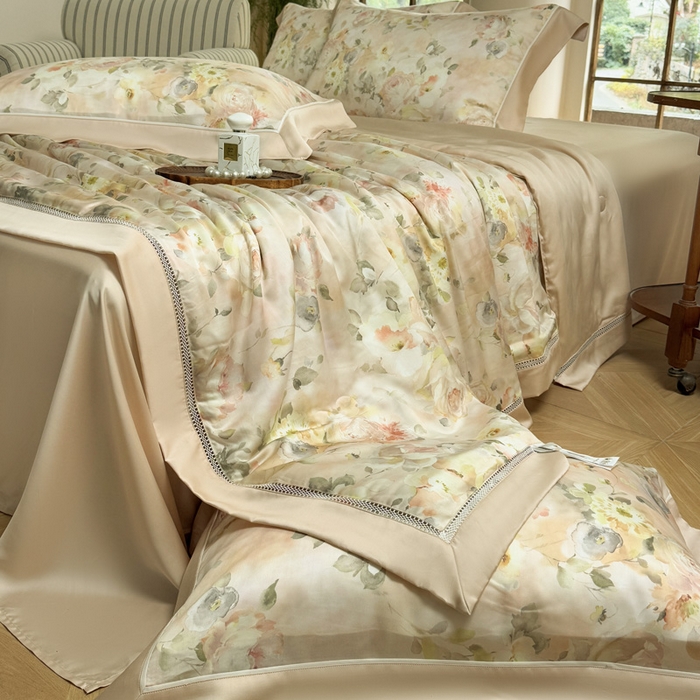 91家纺网 家纺一手货源 找家纺 娇逸家居 2026新款60s天丝数码印花夏被夏凉被空调被四件套 洛神