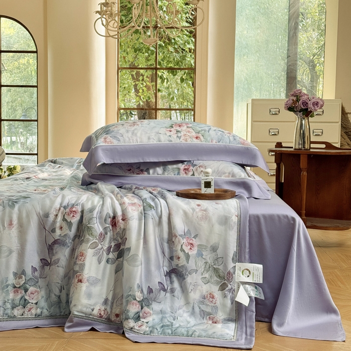 91家纺网 家纺一手货源 找家纺 娇逸家居 2026新款60s天丝数码印花夏被夏凉被空调被四件套 莫奈花园-紫