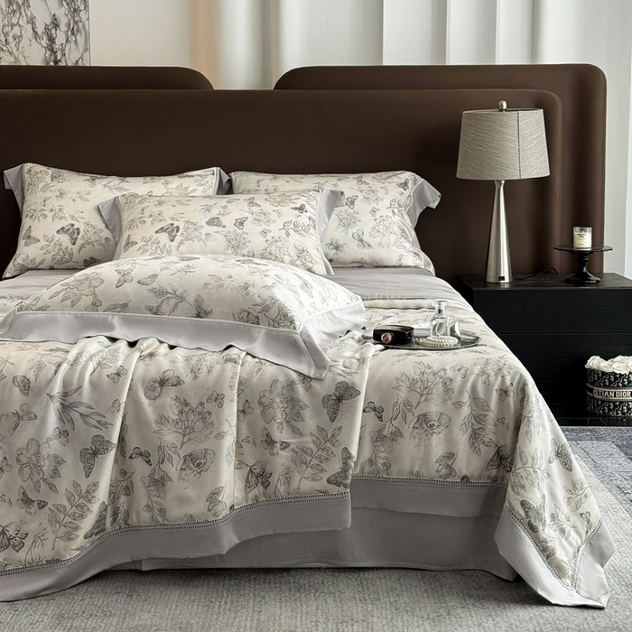 91家纺网 家纺一手货源 找家纺 娇逸家居 2026新款60s天丝数码印花夏被夏凉被空调被四件套 琦蝶