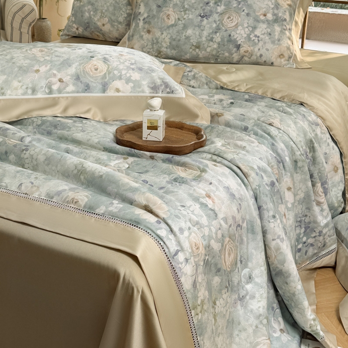 91家纺网 家纺一手货源 找家纺 娇逸家居 2026新款60s天丝数码印花夏被夏凉被空调被四件套 素瑾