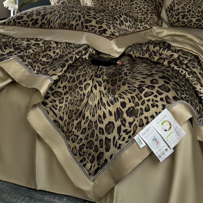 91家纺网 家纺一手货源 找家纺 娇逸家居 2026新款60s天丝数码印花夏被夏凉被空调被四件套 野趣-咖