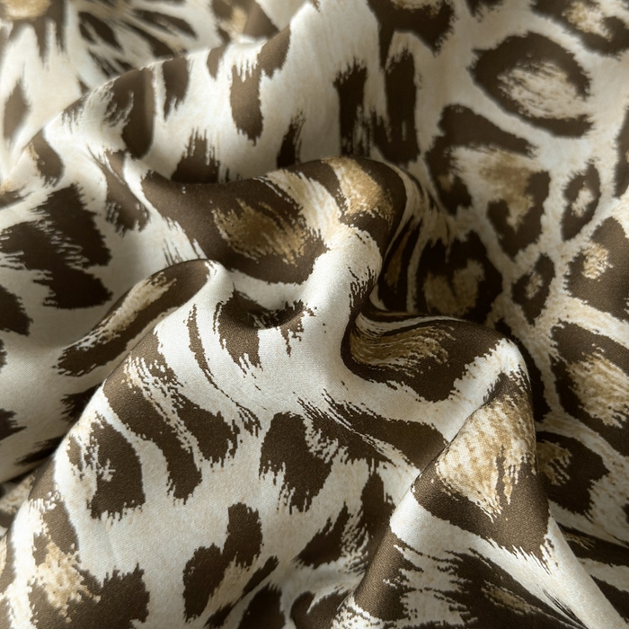 91家纺网 家纺一手货源 找家纺 娇逸家居 2026新款60s天丝数码印花夏被夏凉被空调被四件套 野趣-米