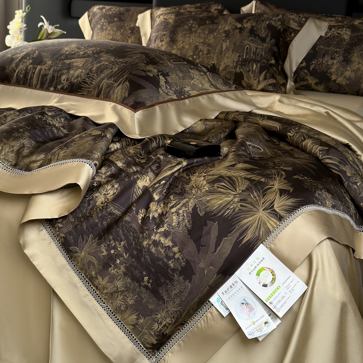 91家纺网 家纺一手货源 找家纺 娇逸家居 2026新款60s天丝数码印花夏被夏凉被空调被四件套 夜阑