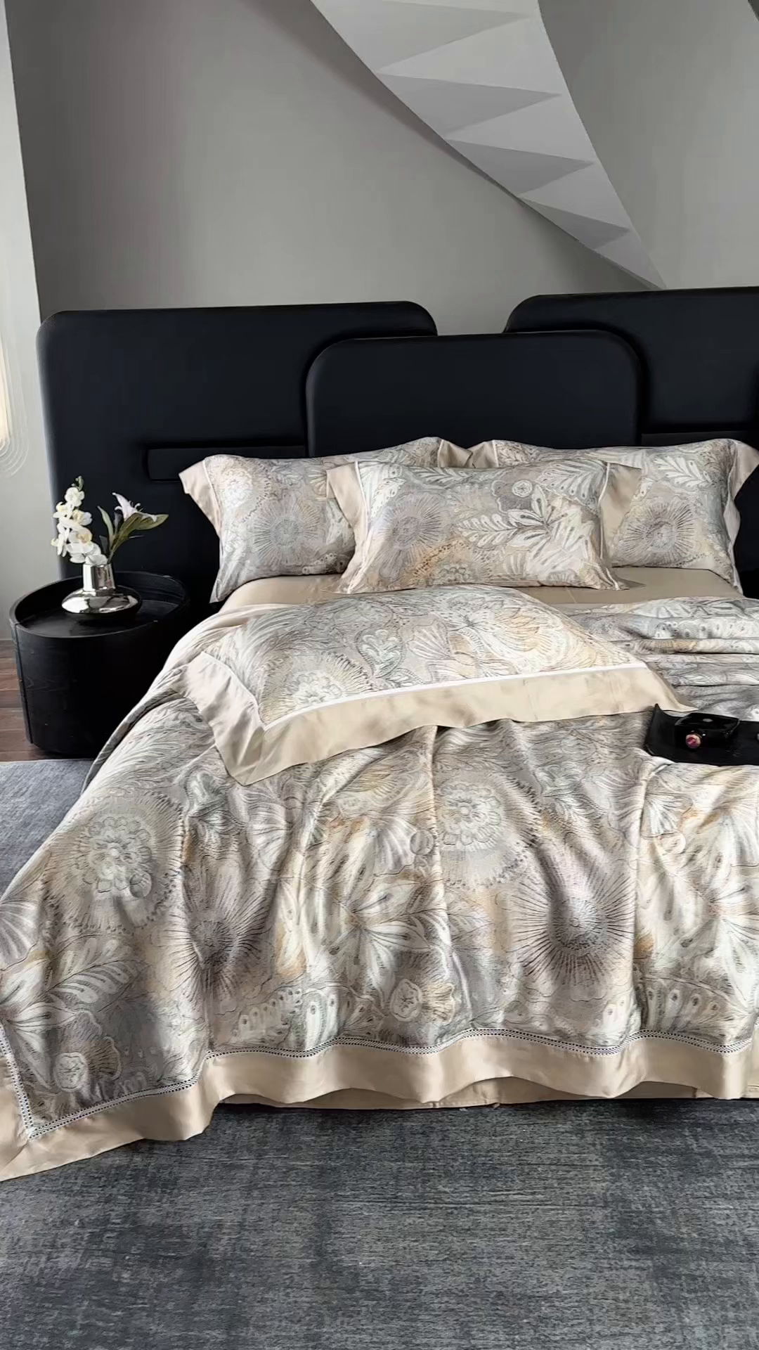 91家纺网 家纺一手货源 找家纺 娇逸家居 2026新款60s天丝数码印花夏被夏凉被空调被四件套 遇春