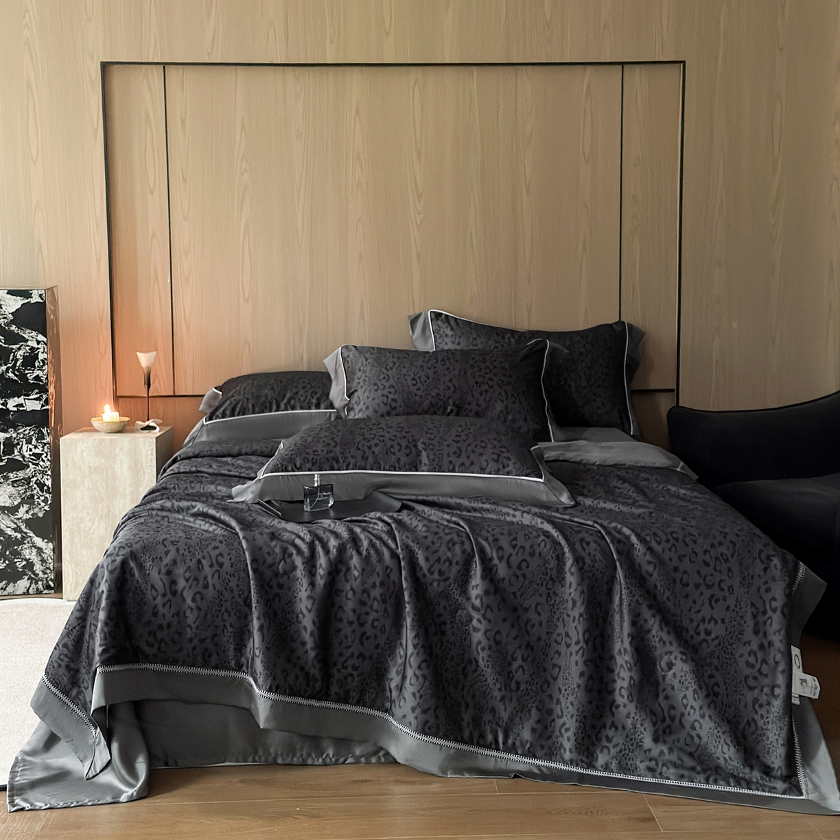 91家纺网 家纺一手货源 找家纺 娇逸家居 2026新款60s天丝数码印花夏被夏凉被空调被四件套 苍岭