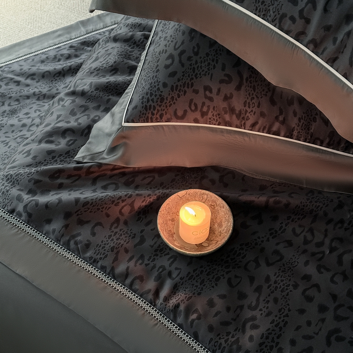 91家纺网 家纺一手货源 找家纺 娇逸家居 2026新款60s天丝数码印花夏被夏凉被空调被四件套 苍岭