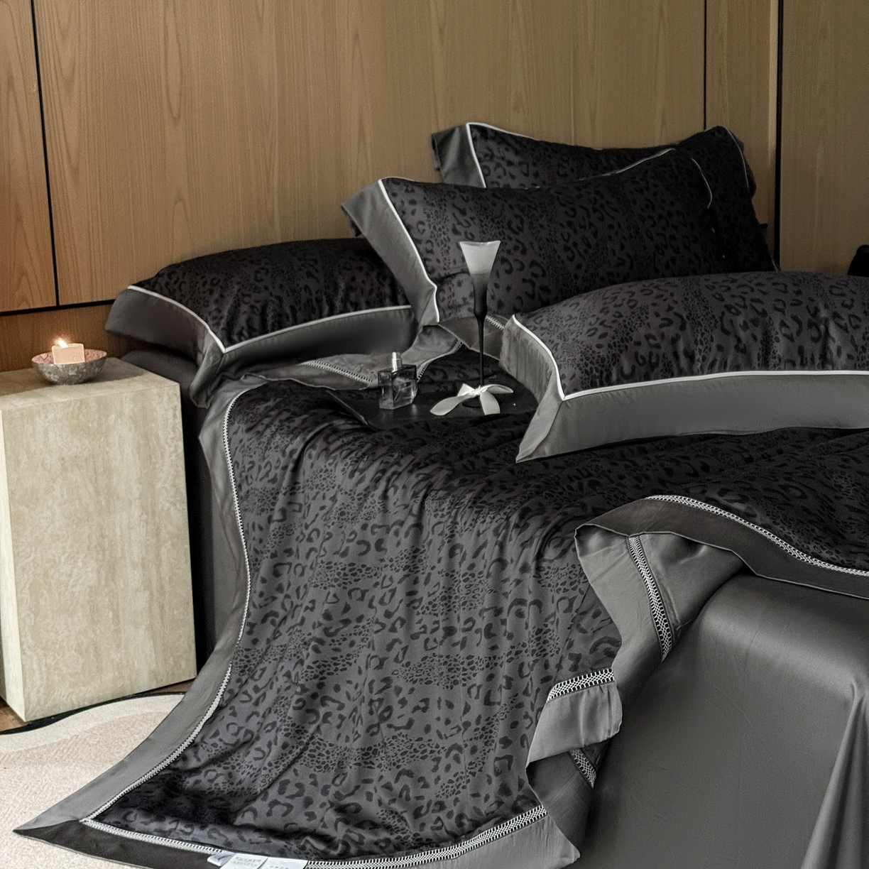 91家纺网 家纺一手货源 找家纺 娇逸家居 2026新款60s天丝数码印花夏被夏凉被空调被四件套 苍岭