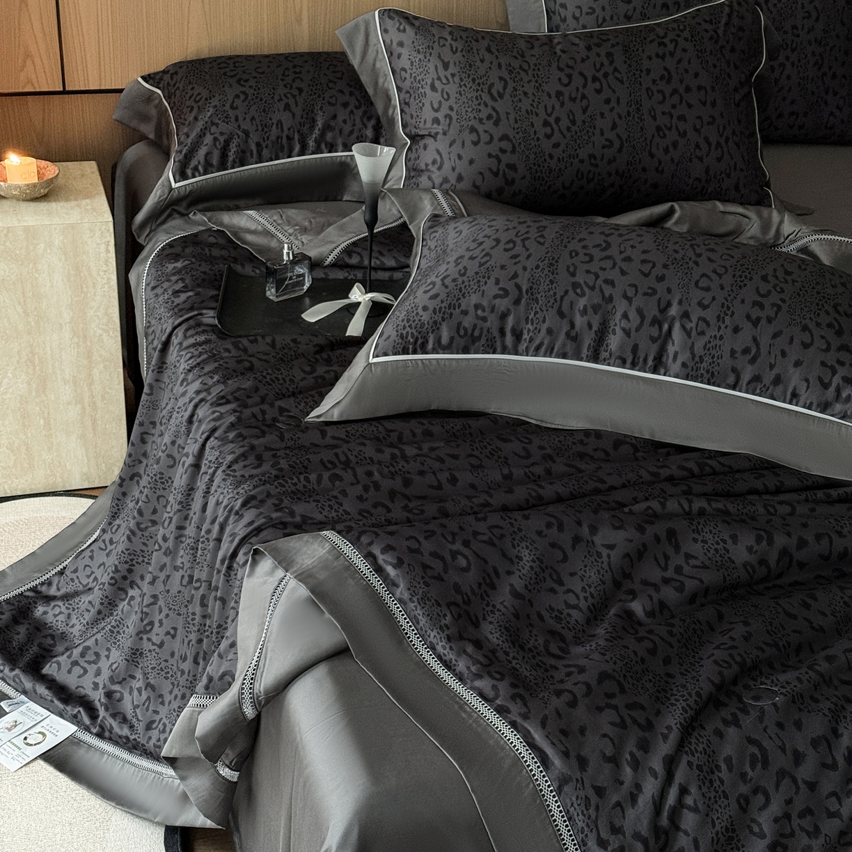 91家纺网 家纺一手货源 找家纺 娇逸家居 2026新款60s天丝数码印花夏被夏凉被空调被四件套 苍岭