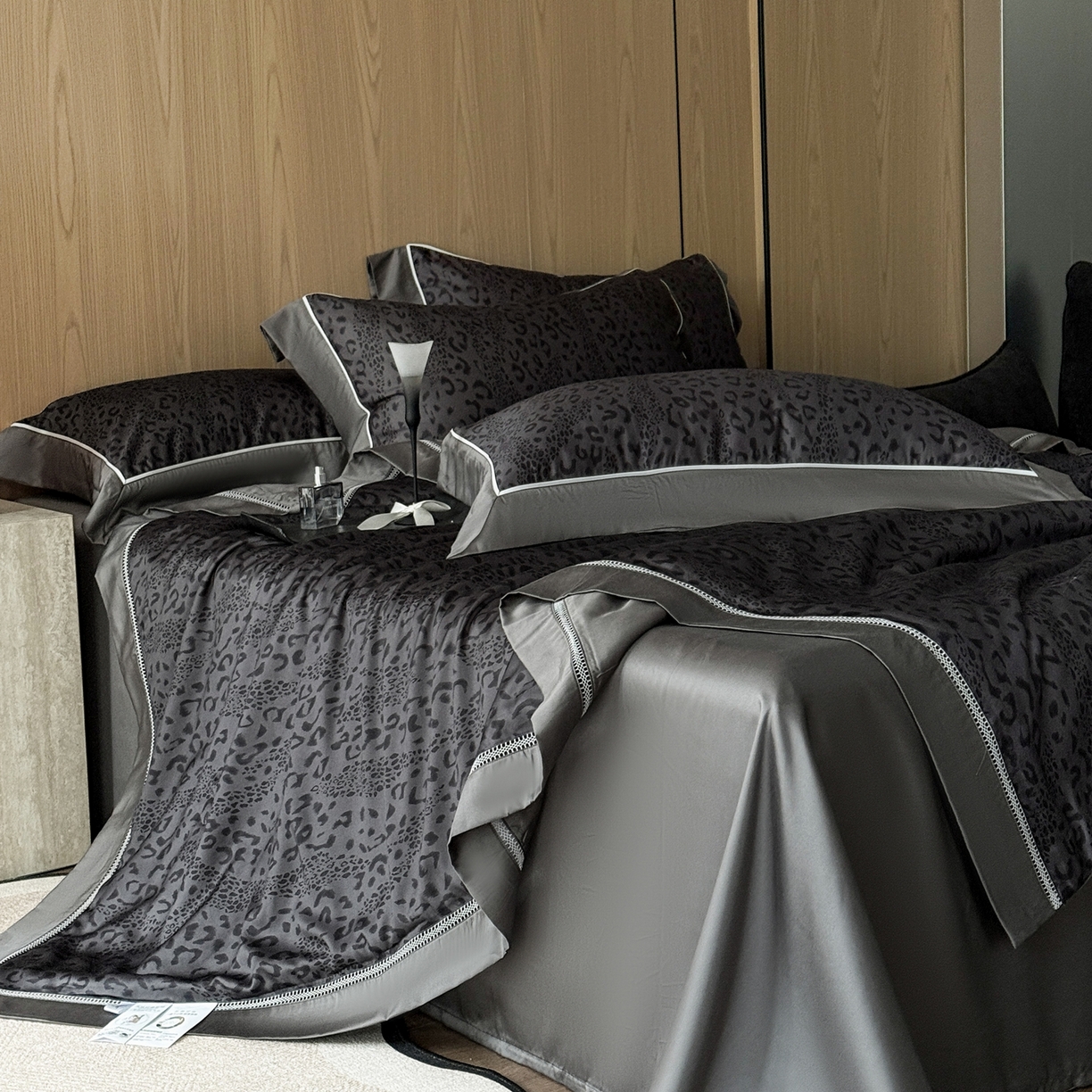 91家纺网 家纺一手货源 找家纺 娇逸家居 2026新款60s天丝数码印花夏被夏凉被空调被四件套 苍岭