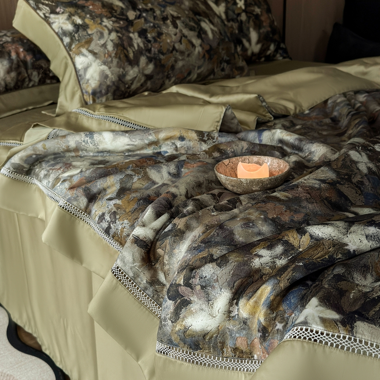 91家纺网 家纺一手货源 找家纺 娇逸家居 2026新款60s天丝数码印花夏被夏凉被空调被四件套 斐金