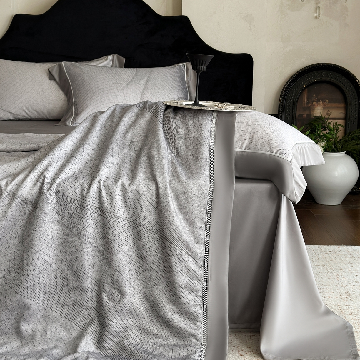 91家纺网 家纺一手货源 找家纺 娇逸家居 2026新款60s天丝数码印花夏被夏凉被空调被四件套 幻影